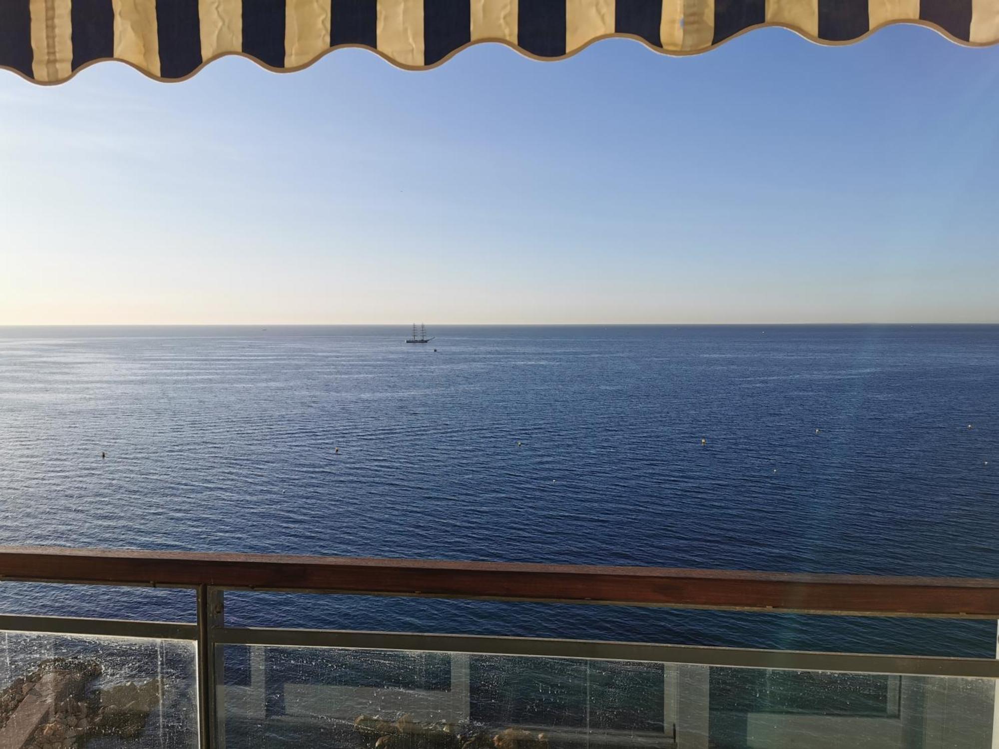 Frente mar Alicante Exterior foto